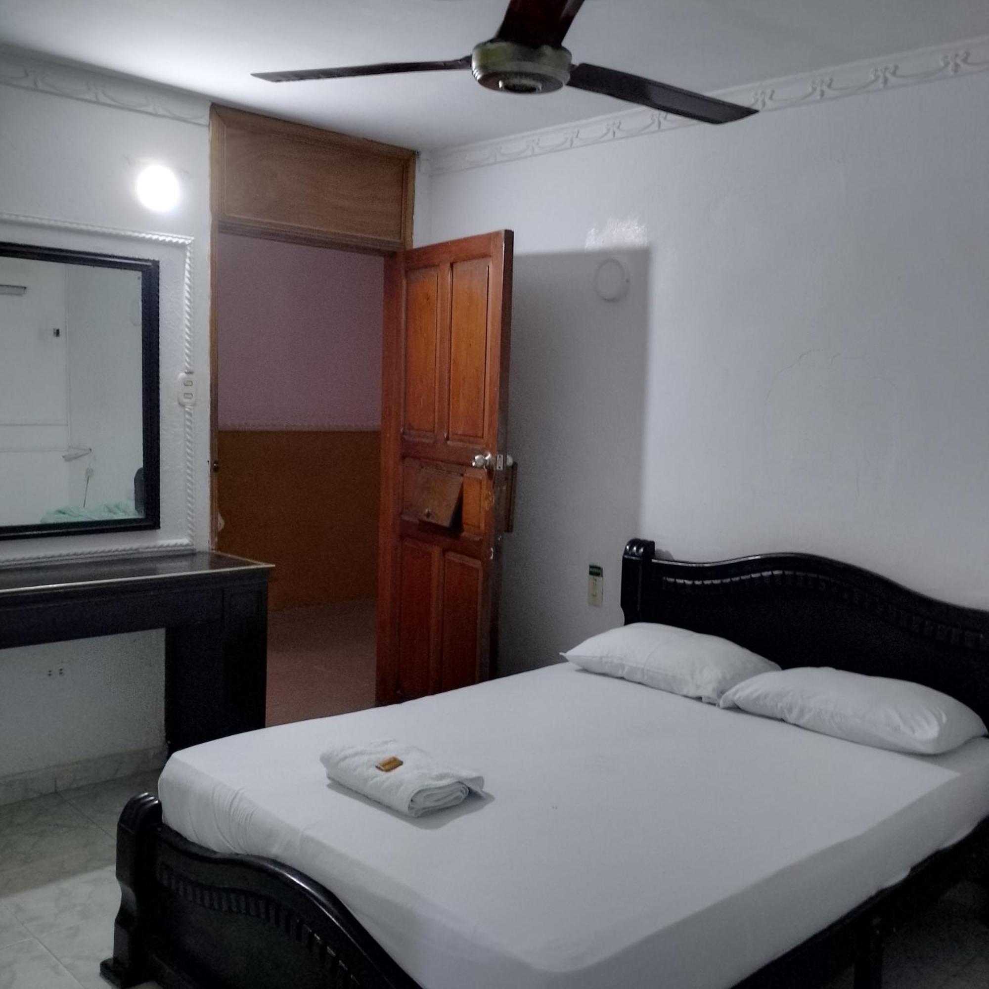 Hotel Avenida53 بارانكويلا المظهر الخارجي الصورة